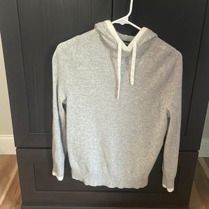 Gray cashmere sweatshirt